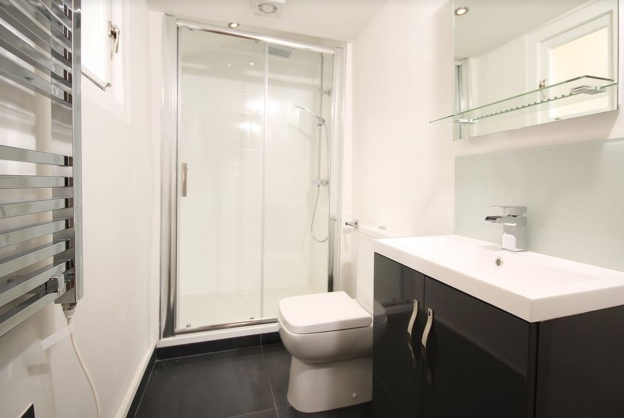 Look at a Contractor’s Work Before Bathroom Remodeling Begins