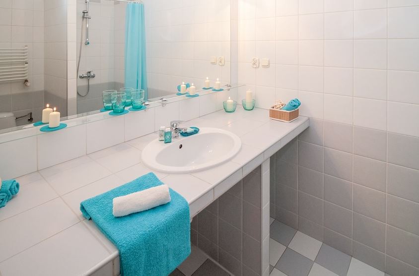 How to Keep Your Bathroom Countertops Clean