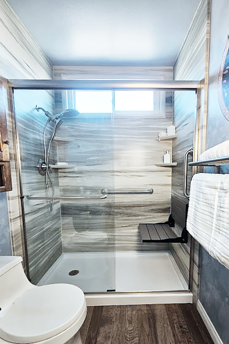 What Size Should a Walk-In Shower Be